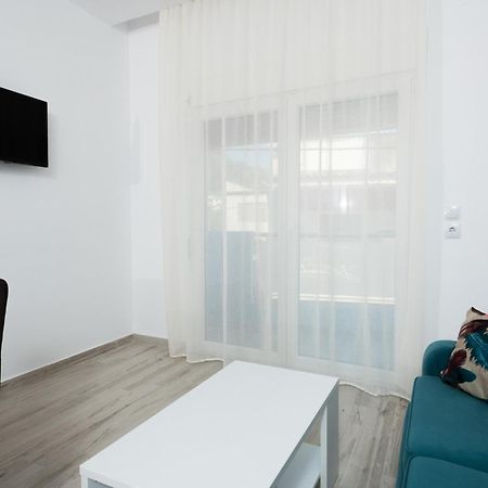 Diamanti Apartments Downtown Limenas  Ruang foto